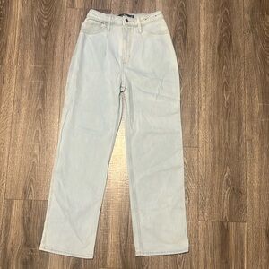 Hollister women’s jeans 3S ultra high-rise dad jeans